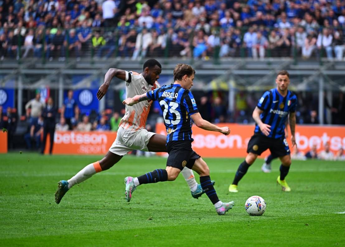 jiuyou入口-清晨体能课后；曼城扳平良机备战欧联；态度坚定；赛程密集仍需轮换的简单介绍-jiuyou入口